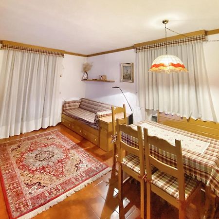 Trilocale Accogliente Con Camino A Pochi Minuti Da Madonna Di Campiglio Lejlighed Spiazzo  Eksteriør billede